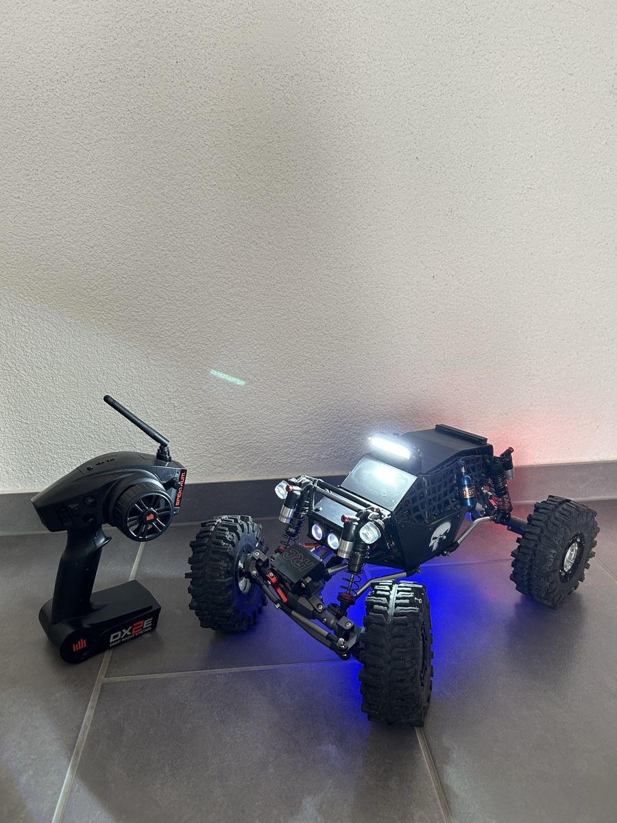 RC Modellbau: RC Rock Crawler - Extrem Geländegängig - Fully tuned custom – Gebraucht aus Kirchberg BE von SnoringMan