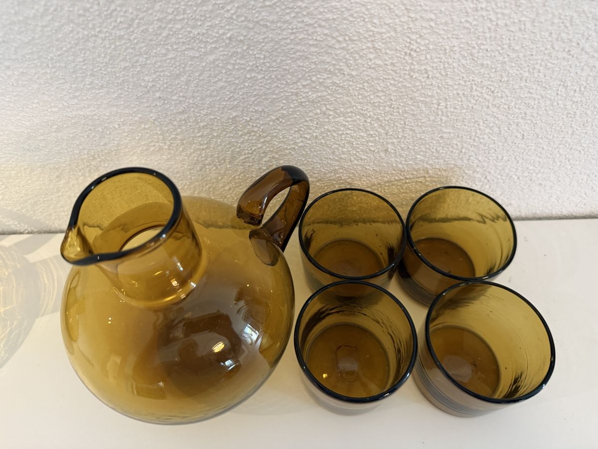 Verres: Glaskaraffe mit 4 Gläsern braun – Neuf (Voir description) à Pfäffikon ZH par Mado131019 1