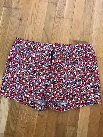 Kurze Hose geblümt Gr. S / Gr. 36 H&M