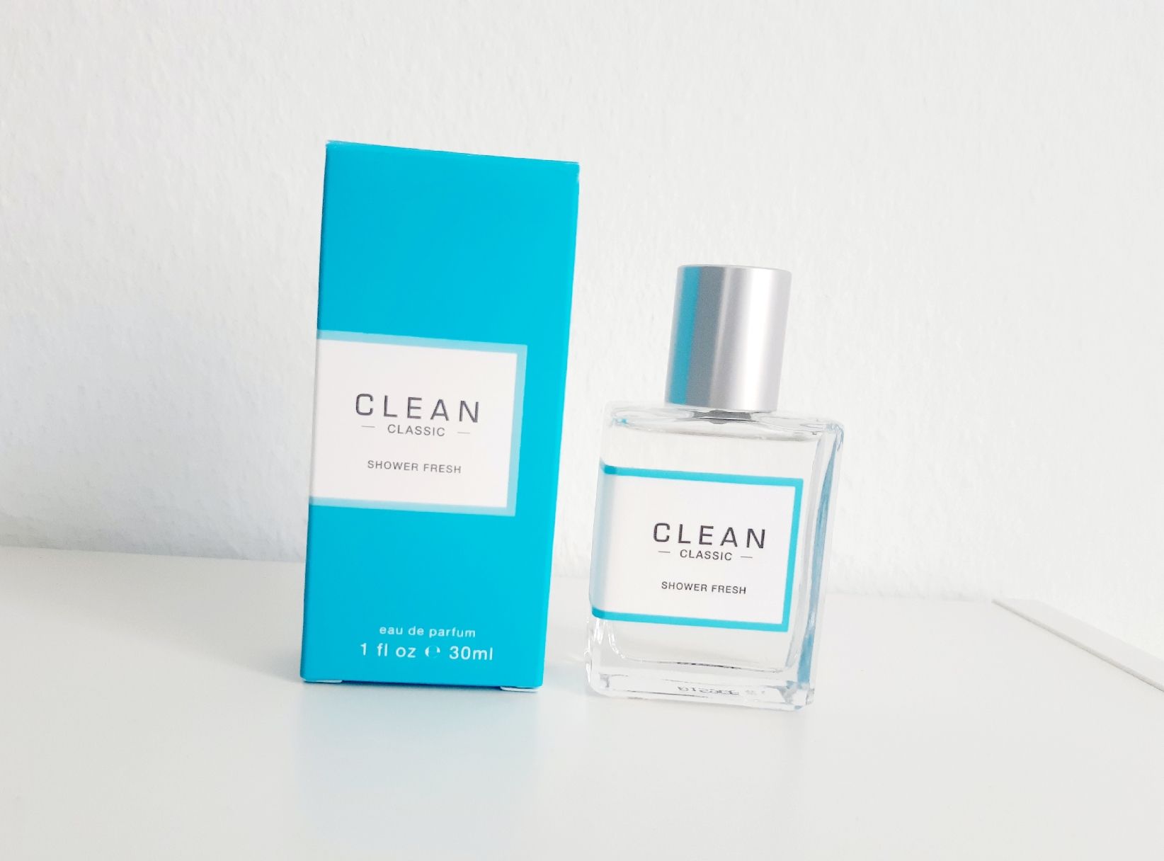Clean Profumi & Eau de Toilette: CLEAN Classic Shower Fresh – Nuovo (secondo la descrizione) da Winterthur venduto da Je.