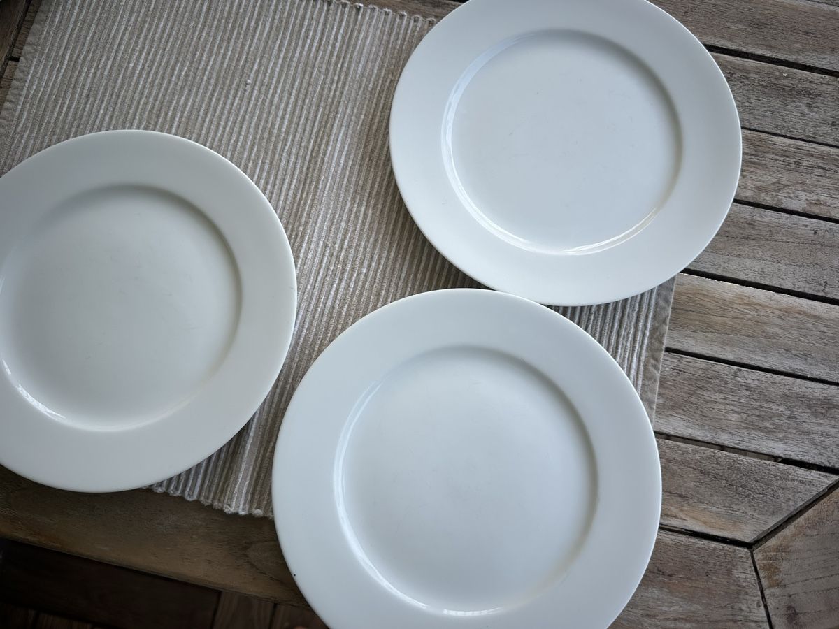 Piatti: 3 Kasanova Porcelain breakfast Plates – Usato da Zürich venduto da car_68nt
