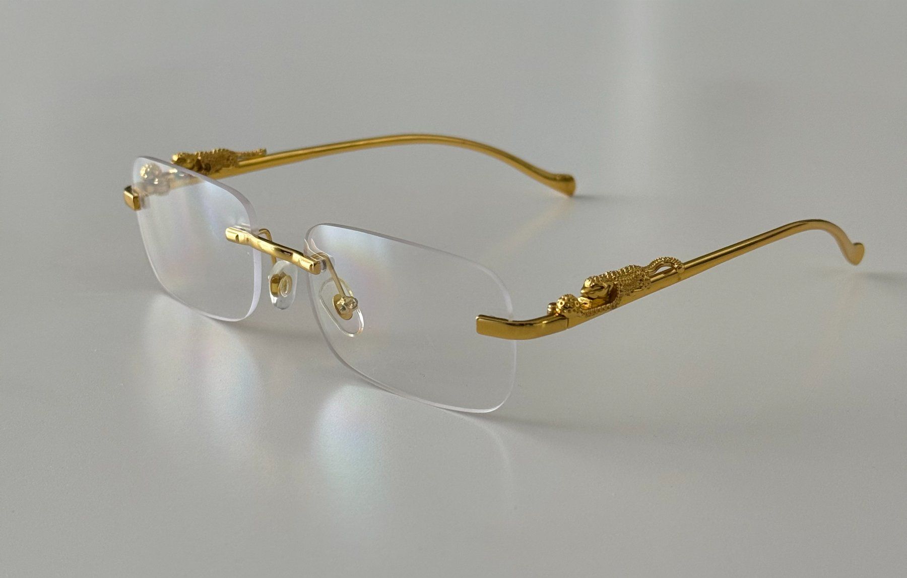 Brillen & Gläser: Sonnenbrille – Gebraucht aus Teufen AR von mrasbl.mcgr