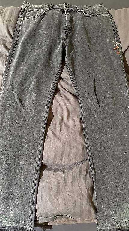 Jeans: Diverse Jeans/Trainerhosen Eightyfive, Reternity – Usato da Dussnang venduto da bue_fx8n 2