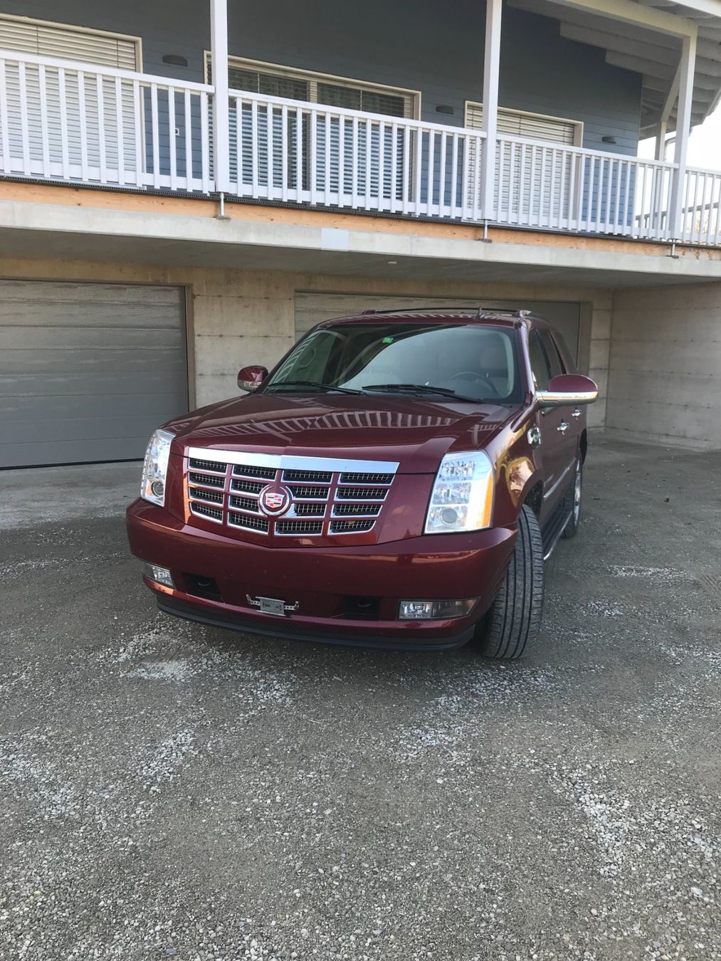 Cadillac Automobili: Wunderschöner Escalade Hybrid – Usato da Amlikon-Bissegg venduto da hof_q2ln
