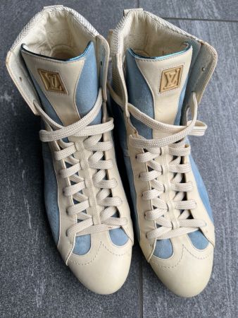 Louis Vuitton light blue suede high sneakers, size 38.5