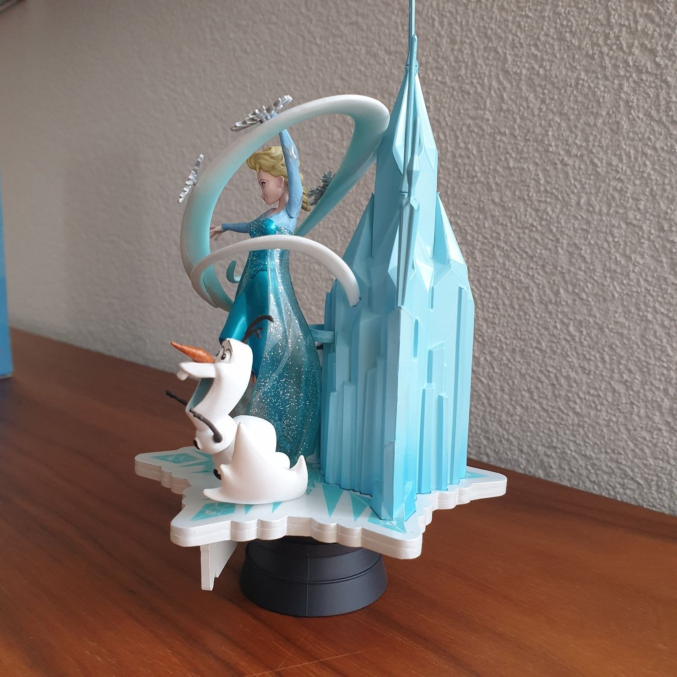 Disney Statuette: Disney Frozen - Beast Kingdom D-Select 005 – Usato da Pieterlen venduto da Natschoooo 3