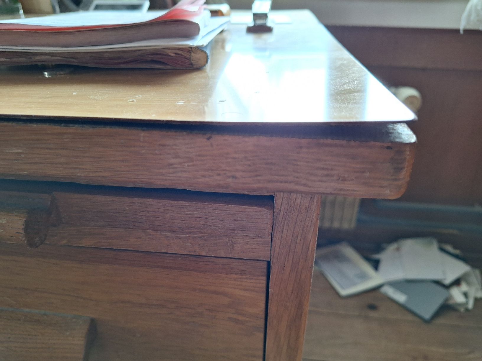 Scrivanie: Bürotisch massiv – Usato da Schwarzenburg venduto da Elena_91 2