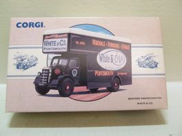 BEDFORD  ZÜGELWAGEN  WHITE & CO  CORGI 1:50