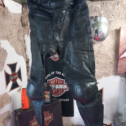 IXS Pantaloni: Vintage Motorradhose Gr.54 – Usato da Hochwald venduto da motowear-secondhand