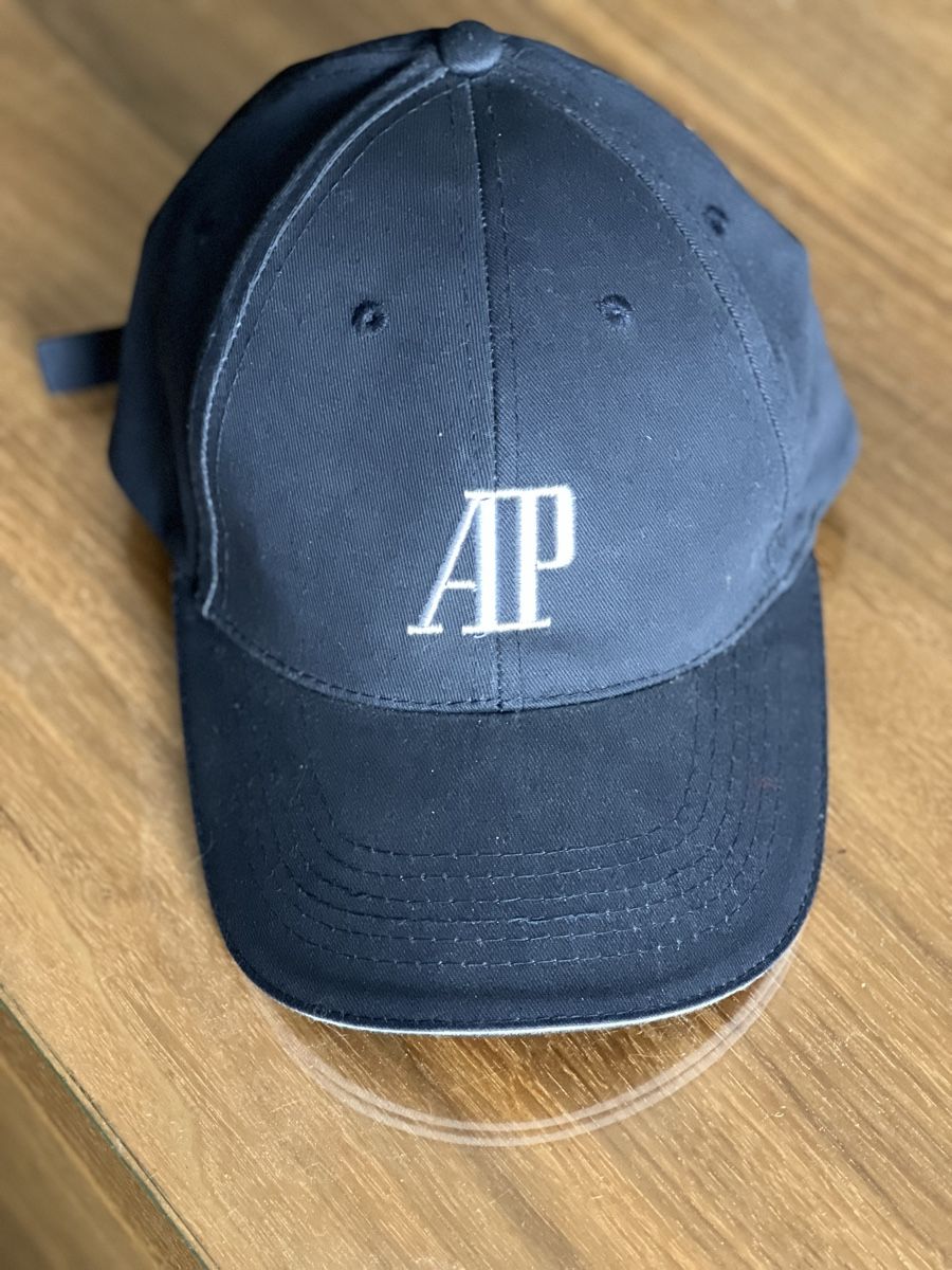 Altro in  Abbigliamento & Accessori: Audemars Piguet Baseball Cap – Navy Blue – Usato da Niederwangen BE venduto da KFI