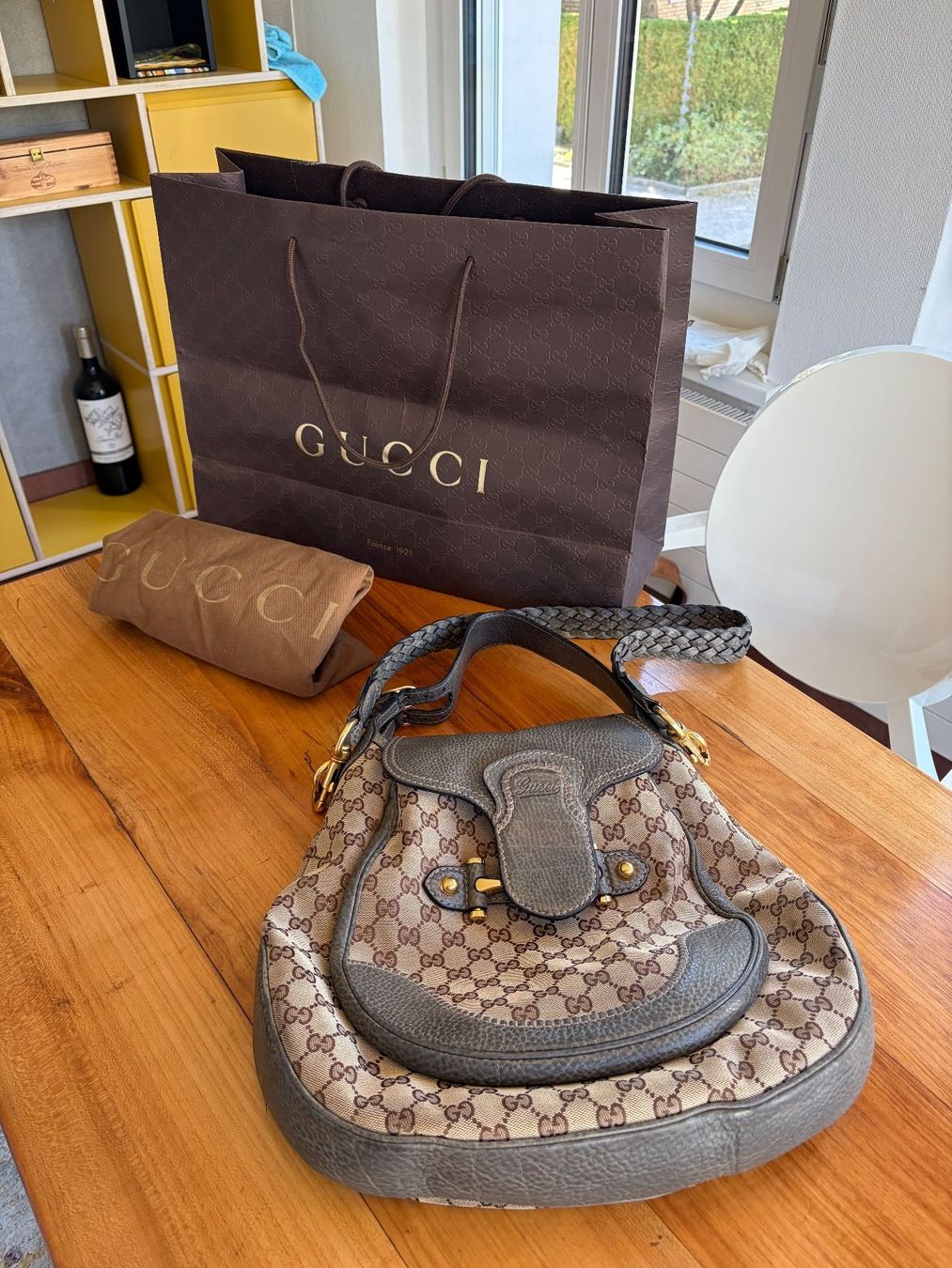 Gucci Sacs femmes: Originale Gucci Handtasche Canvas Leder – D'occasion à Bottighofen par shuser007