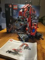 Lego Technic Material Handler 42144