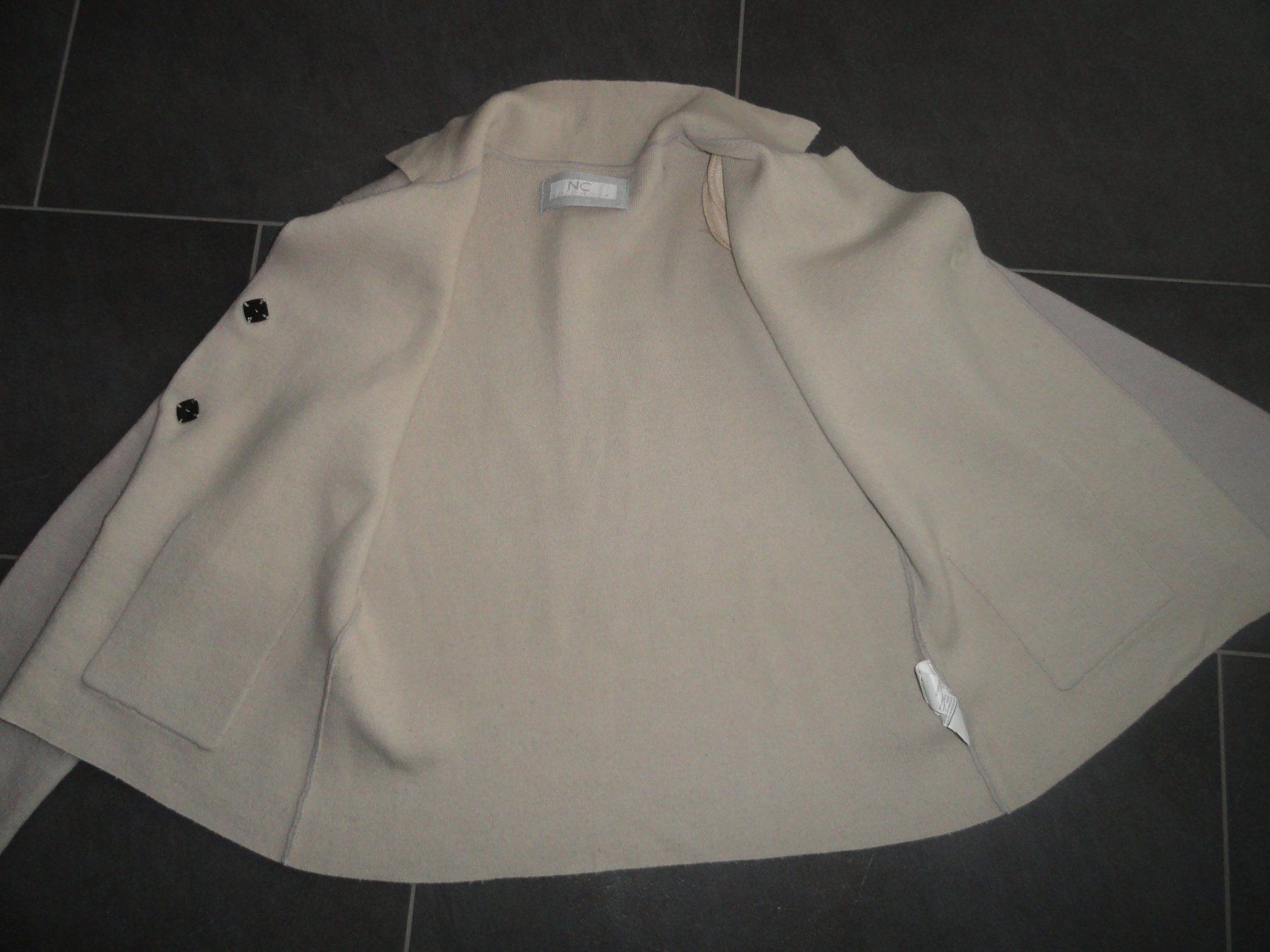 Giacche: NC WOLLE - KASCHMIR JACKEN - PULLOVER GR. 40 *** – Nuovo (secondo la descrizione) da Uetendorf venduto da bibibop 1