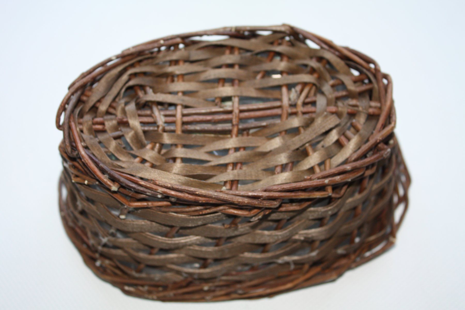 Tutte le decorazioni: Dekorative Pflanzschale, Korb Weide, Osternest, Steckblumen – Usato da Wettingen venduto da Licht08 2