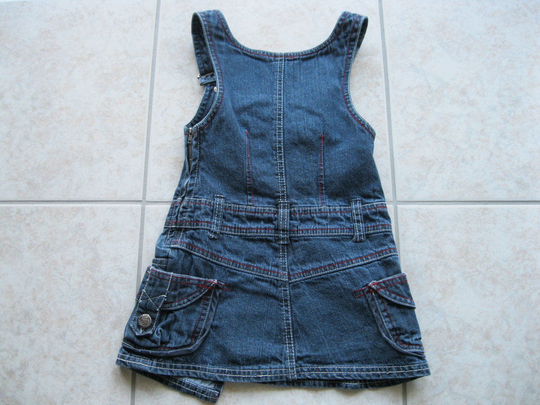 Kleider & Röcke: Robe en jeans comme NEUVE taille 98 – Gebraucht aus vouvry von -tivoli- 1