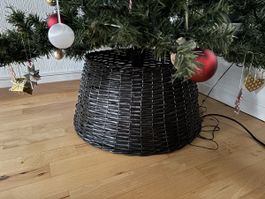 Base albero di Natale in vimini nero - Elegante!