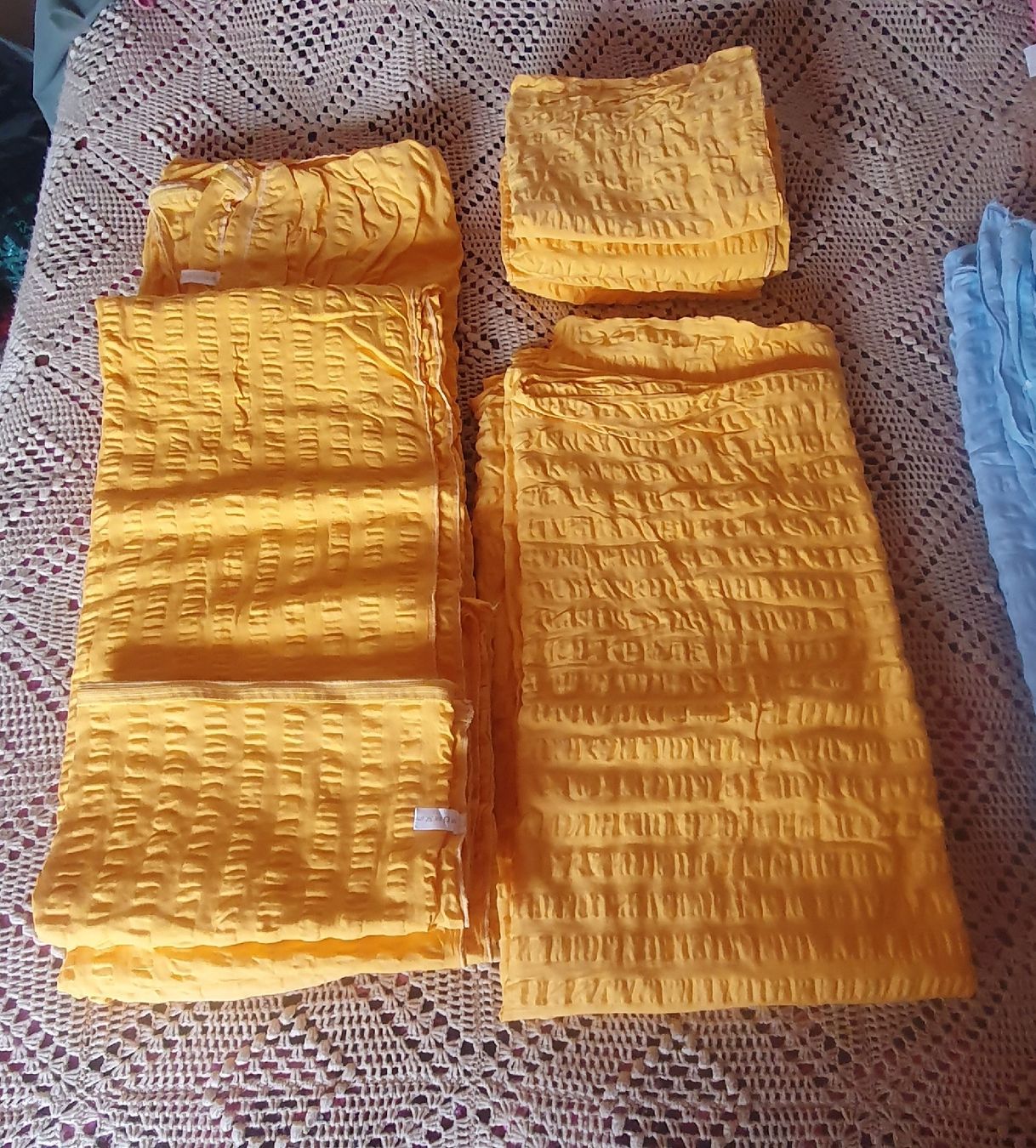 Biancheria da letto: 3 x housse de couette + 3x housse oreiller – Usato da Erde venduto da zakleblanc