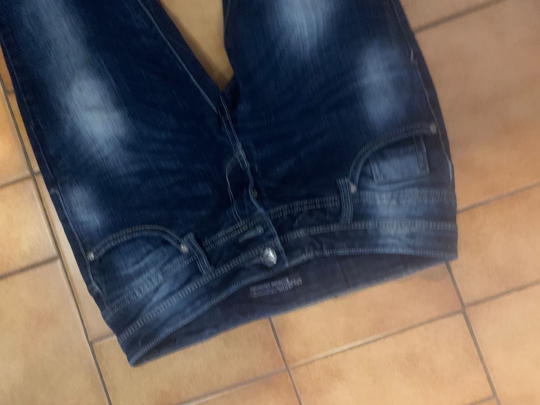 Hosen: Pantalon Colorful Taille 38 – Gebraucht aus Veyrier von kimedovapa 1