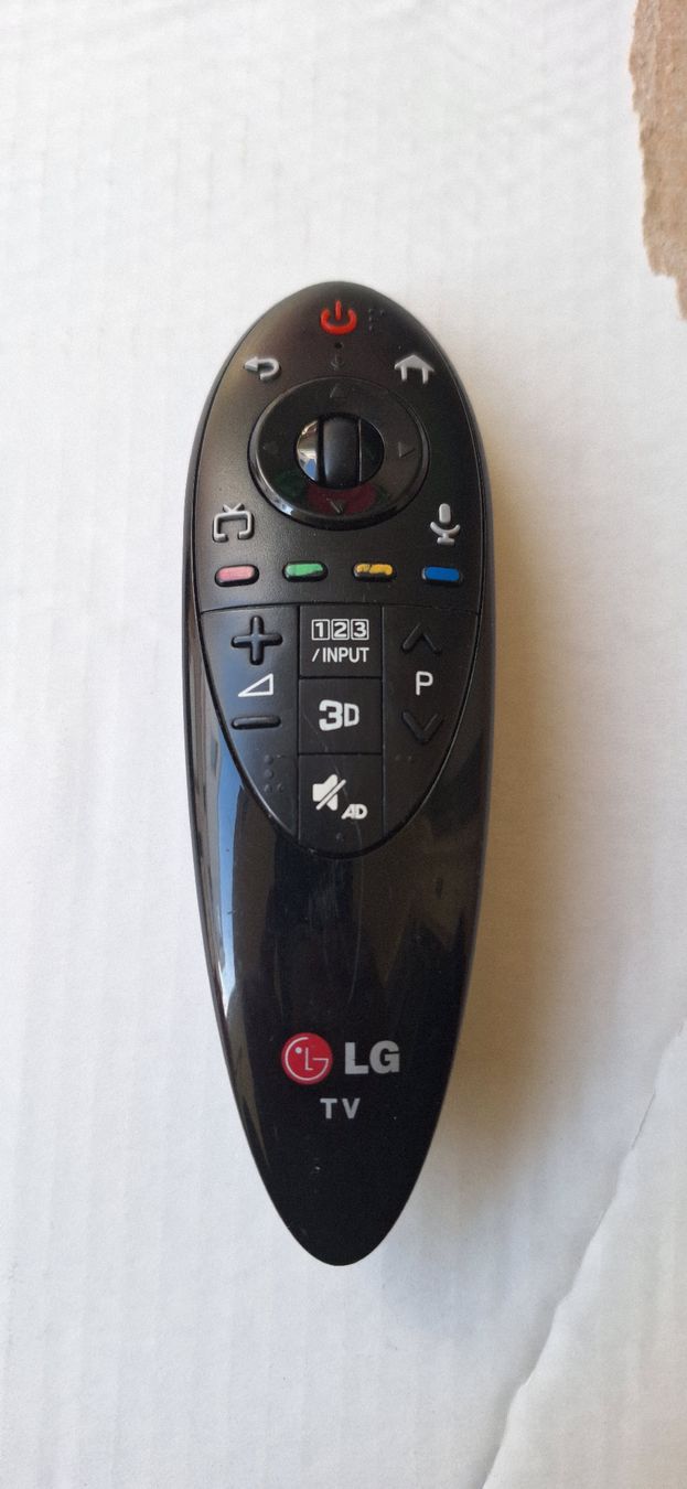 LG Telecomandi: LG Magic Remote – Usato da Menziken venduto da yuc_686j