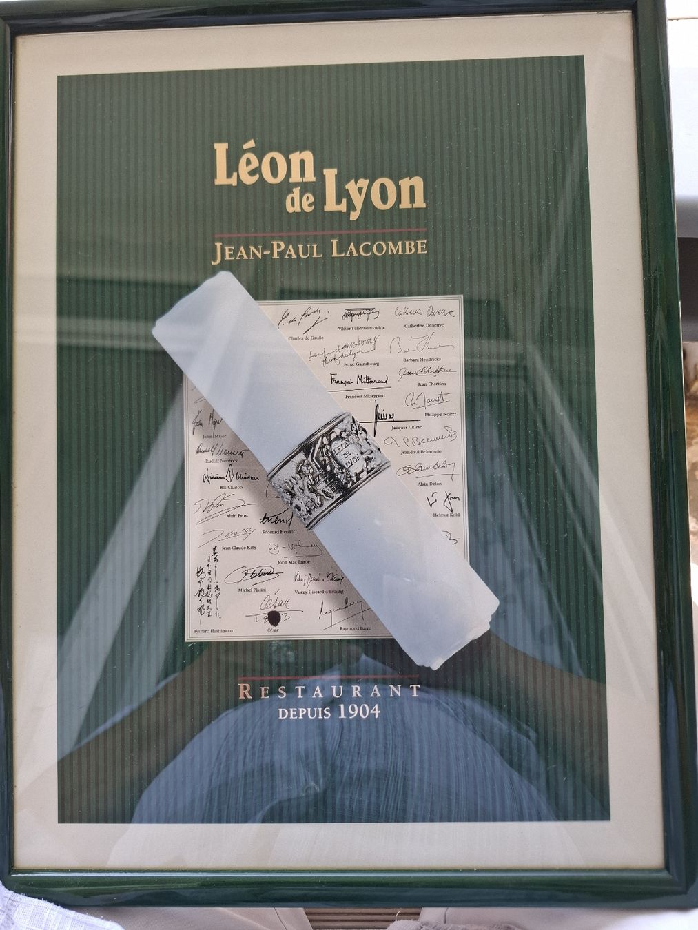 Foto & Immagini: affiche encadré du restaurant LEON DE LYON  – Usato da Carouge GE venduto da richard063
