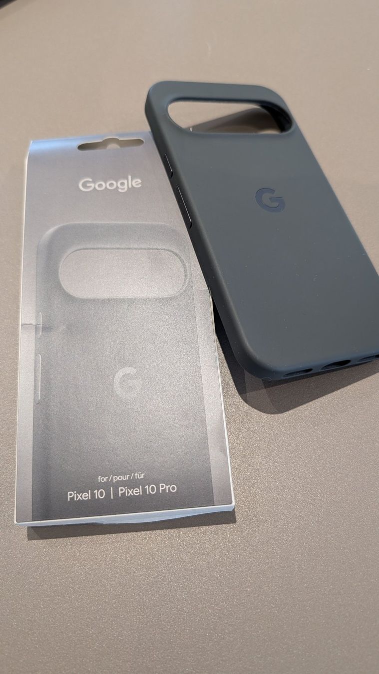 Google Covers & Schutzfolien: Google Hülle - Pixel 10/10 Pro - mit Pixelsnap - neuwertig – Neu (gemäss Beschreibung) aus Schinznach Dorf von Jerronimo 3