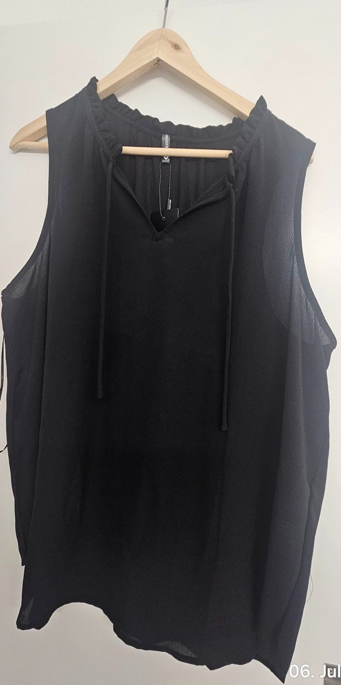 Tops: Top schwarz,  Grösse XL – Gebraucht aus Bünzen von Milly32