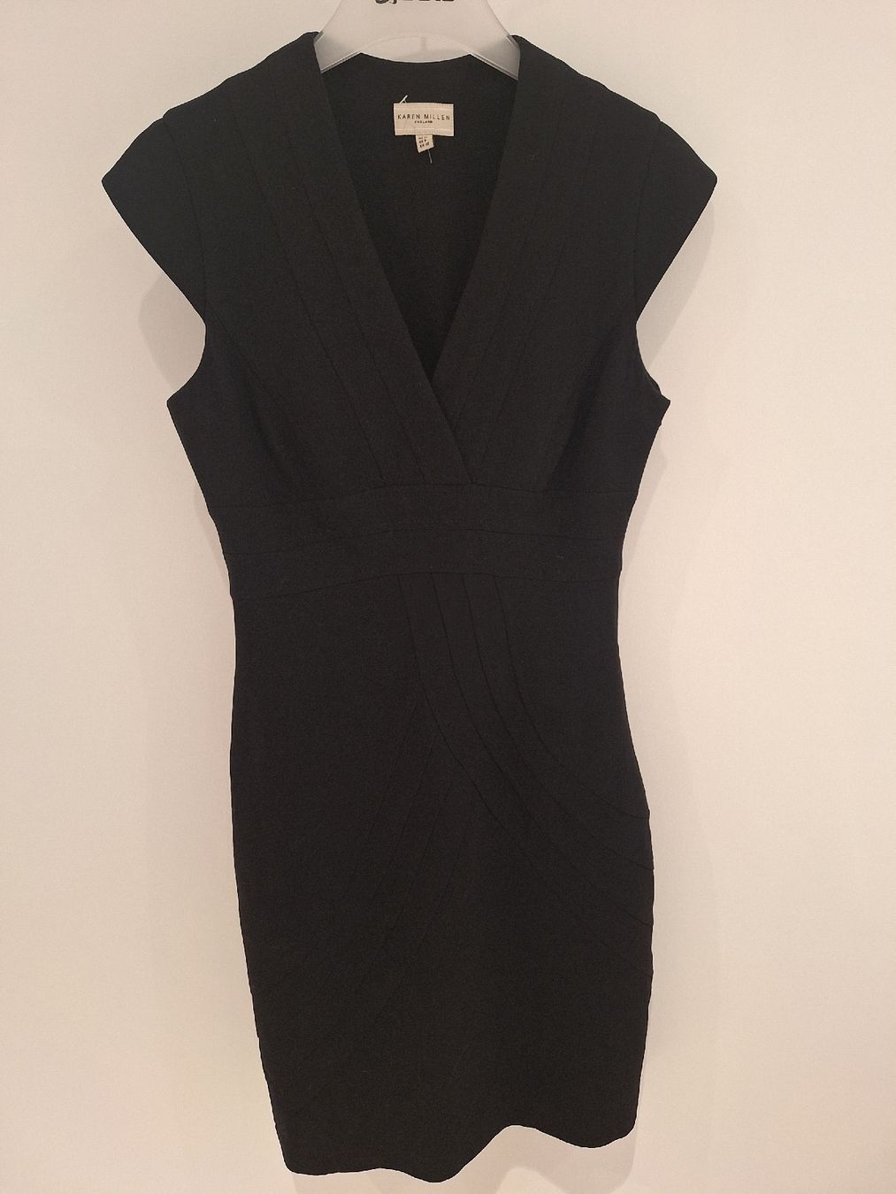Karen Millen Vestiti: Karen Millen dress. Figure fitting. – Usato da Cham venduto da Drukkerij