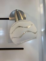 Wandleuchte weiss mit Chromstahl