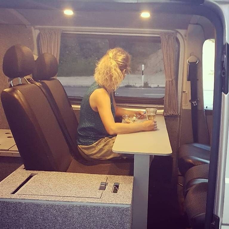 Veicoli da campeggio: VW T5 4Motion Camper, 5 places, aménagé – Usato da Busswil BE venduto da rastasifu 2