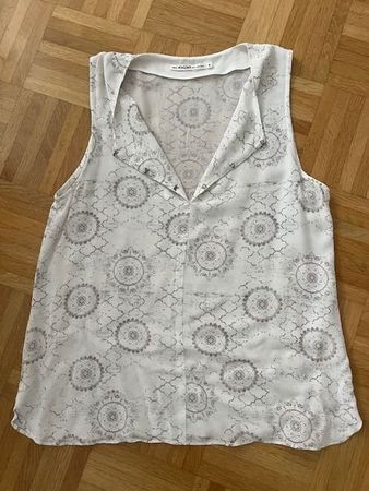 "NILE" Blüsli o. Arm Gr. S, NEU!