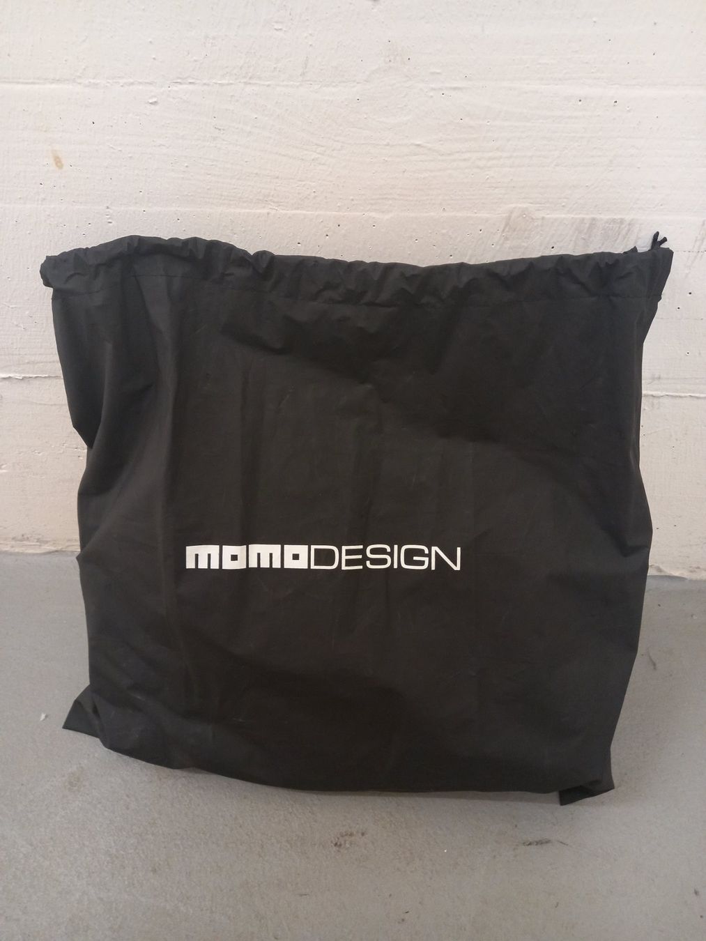 Borse da donna: MOMO DESIGN UMHÄNGETASCHE DESIGN TASCHE – Usato da Sirnach venduto da agm_mv57
