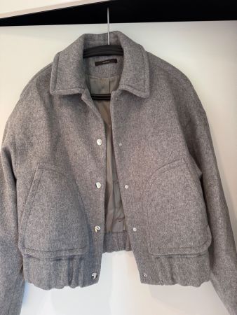 Wenig getragene Bomber Jacke grau Gr. 34 von Windsor