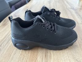 Schwarze Damenschuhe "Fashion" Gr. 39,