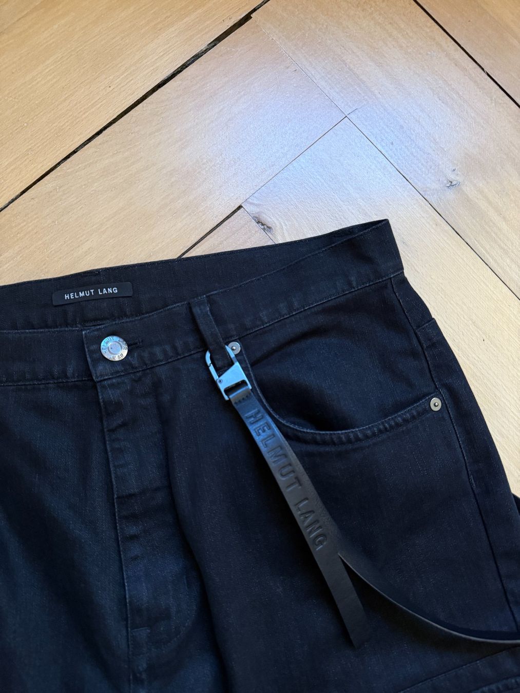 Helmut Lang Jeans: HELMUT LANG - Jeans schwarz 32 – D'occasion à Zürich par Diazaio 2