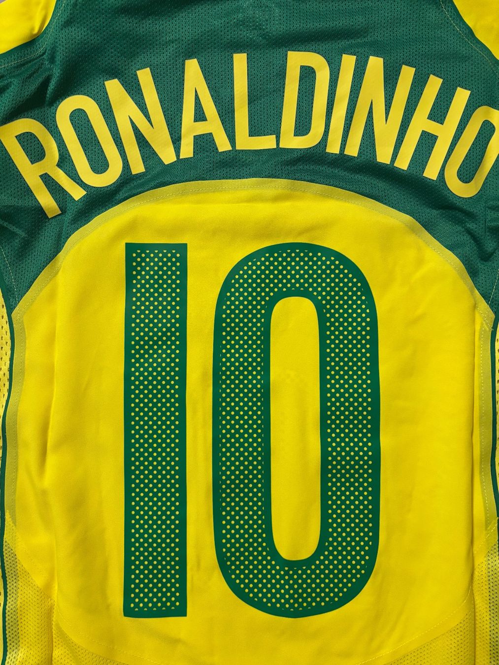 Nike Leibchen & Hosen: Ronaldinho Brasilien Reissue Trikot 2004 – Neu (gemäss Beschreibung) aus Rain von JerseyLegends 6
