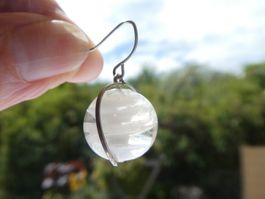 Ohrhänger, aparte Glaskugeln, Modeschmuck