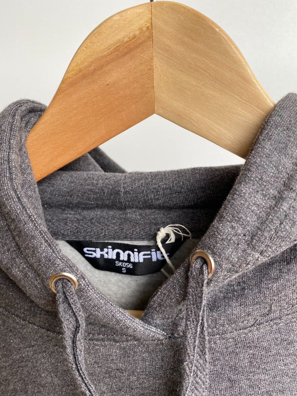Maglioni & Felpe: Kapuzenpullover grau / 100% Baumwolle / Grösse S – Nuovo (secondo la descrizione) da Bern venduto da lolapennt 2