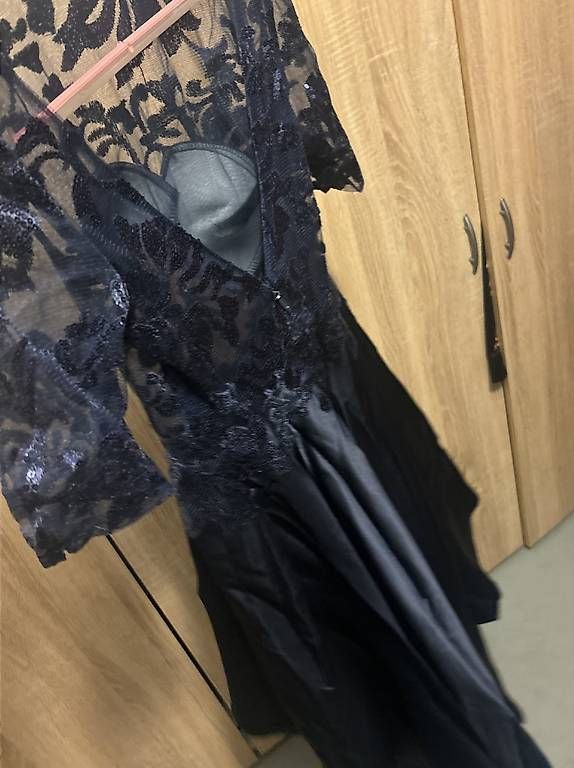 Kleider: Abendkleid – Neu und originalverpackt aus Romanshorn von leo_zz26 2