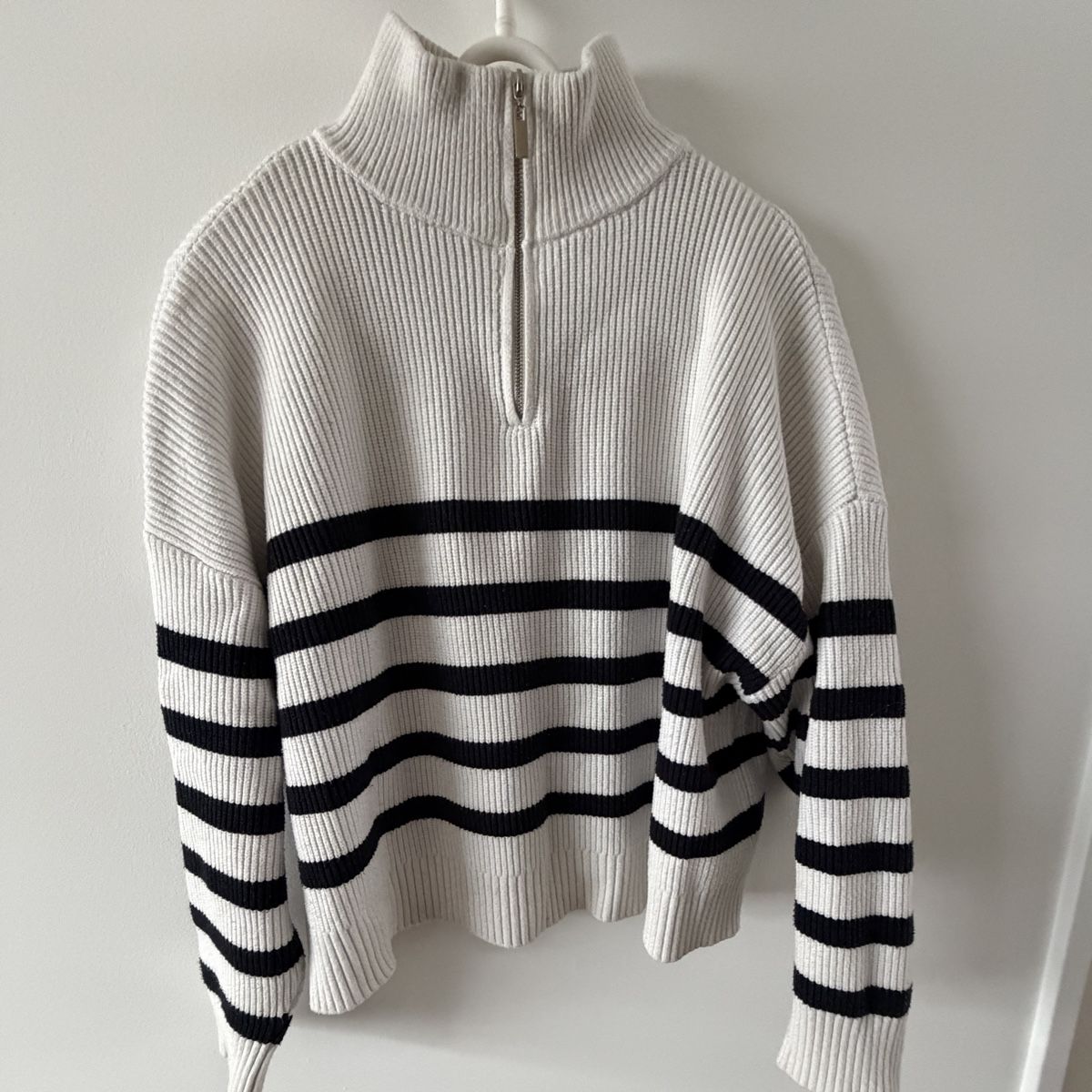 Mango Maglioni & Felpe: Mango gestreifter Pullover – Usato da Glattpark(Opfikon) venduto da sarahnikita 1