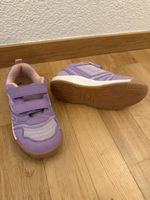 Kinderhallenturnschuh lila, Größe 30, mit Klettverschluss