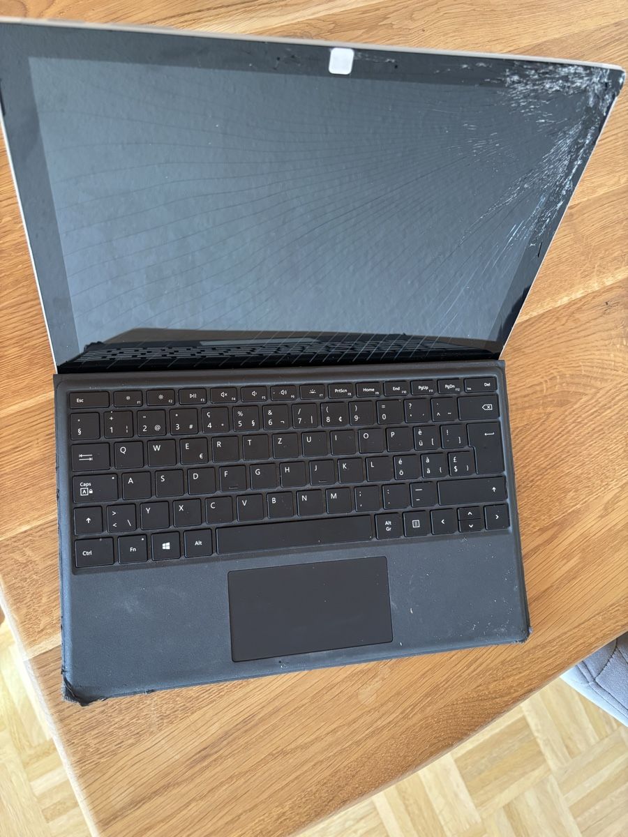 Microsoft Notebook: Microsoft Surface pro 7 mit Tastatur und Netzteil – Usato da Münchenbuchsee venduto da laurentbr99 2