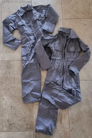 2x Kinderarbeitoverall gr.110/116