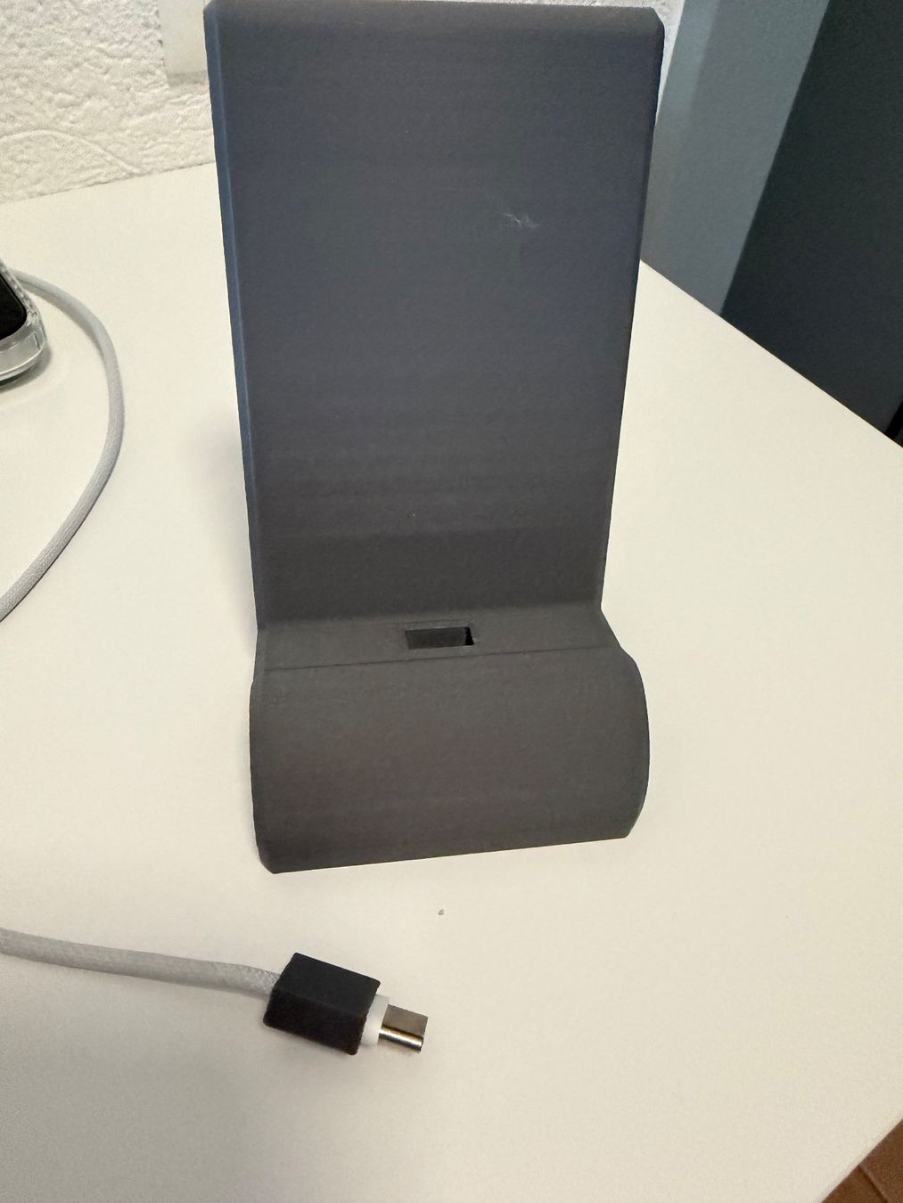 Docking station: Docking / Support pour iPhone ou autre smartphone – Nuovo (secondo la descrizione) da Ollon VD venduto da reefguard 4