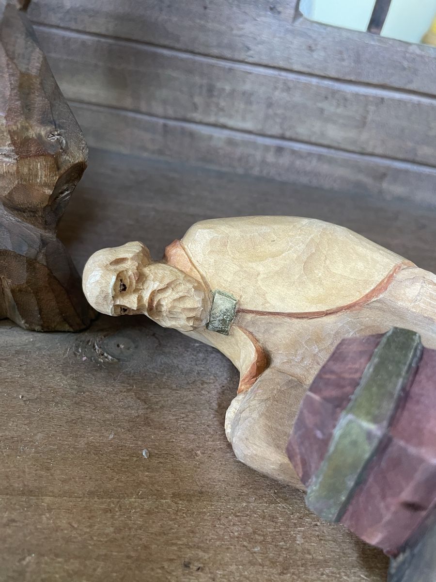 Statuette: König kniend E.Thomann Brienz – Usato da Flawil venduto da Naphtali 4