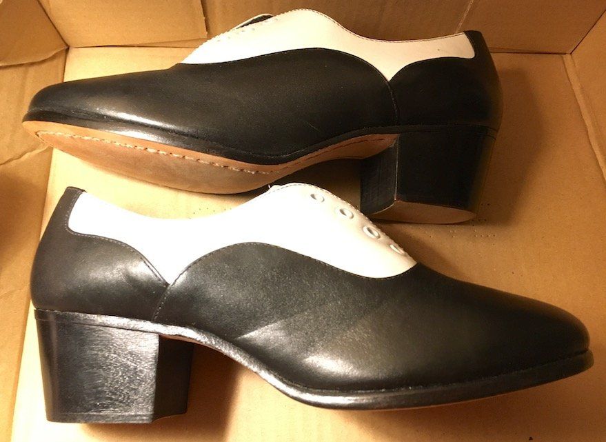 Scarpe da donna: Chaussures de Danse pour Femme – Nuovo (secondo la descrizione) da Lausanne venduto da RB19