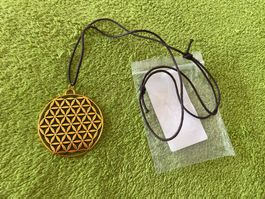 Kette mit Anhänger Blume des Lebens