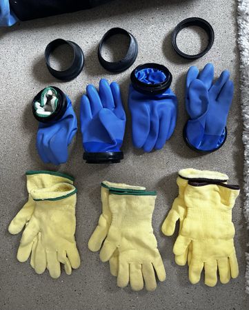 Lot gants étanches plongée + sous-gants