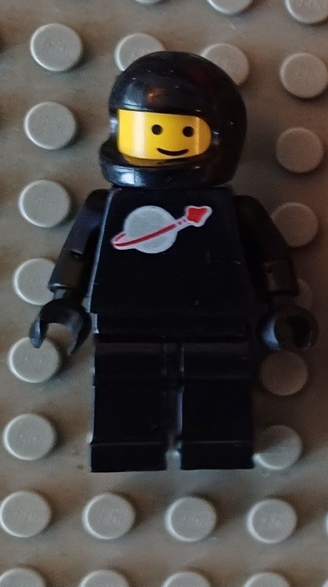 Lego Spielzeuge: lego space minifigure – Gebraucht aus Minusio von ele_gp89 4