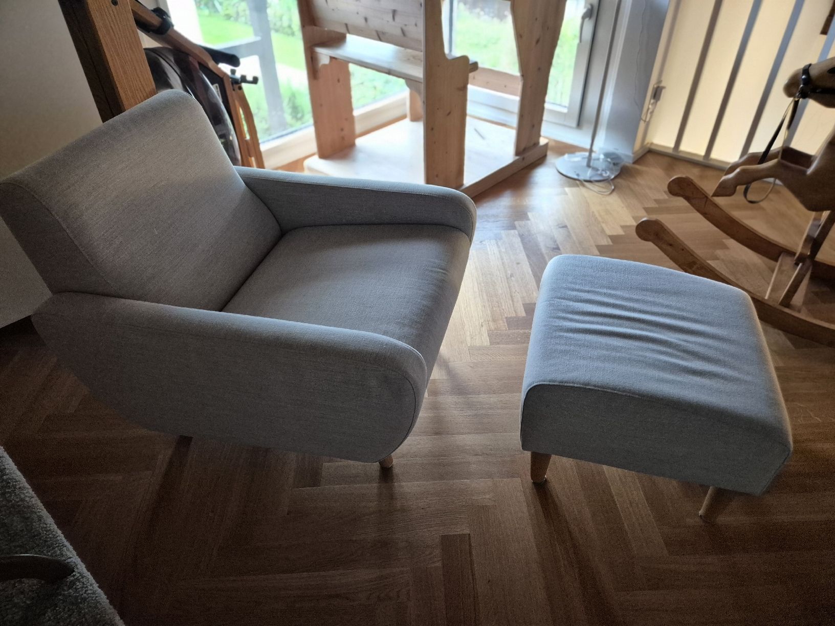 Micasa Poltrone: Sessel mit Hocker – Usato da Reinach BL venduto da StephanBG