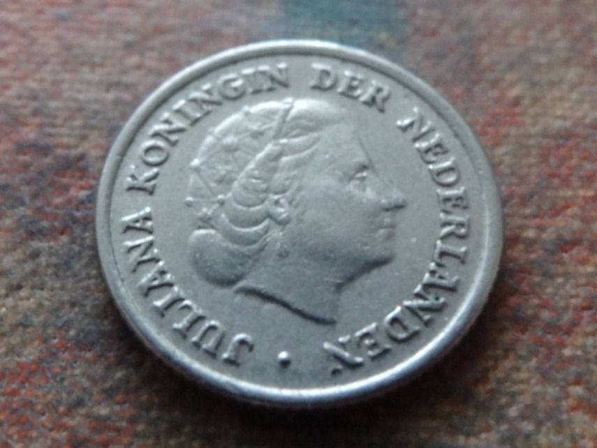Tutti le monete: PAYS-BAS  Nederland  10  Cent  1950 – Usato da Romanel-sur-Lausanne venduto da Swift13 1